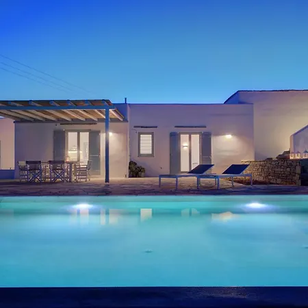 Villa Levantes - Quiet Location With Private Pool