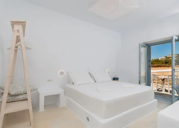 Levantes - Quiet Location With Private Pool *