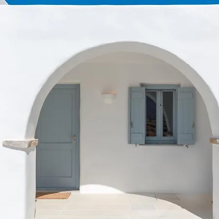 Villa Levantes - Quiet Location With Private Pool